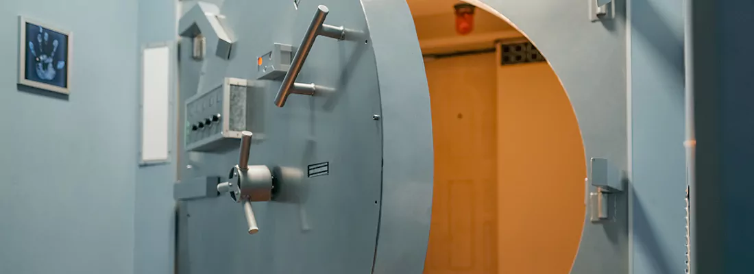 Vault and Safe locksmith services in Manotick, ON